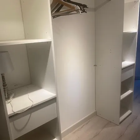 Maison De Village 홈스테이 Alairac